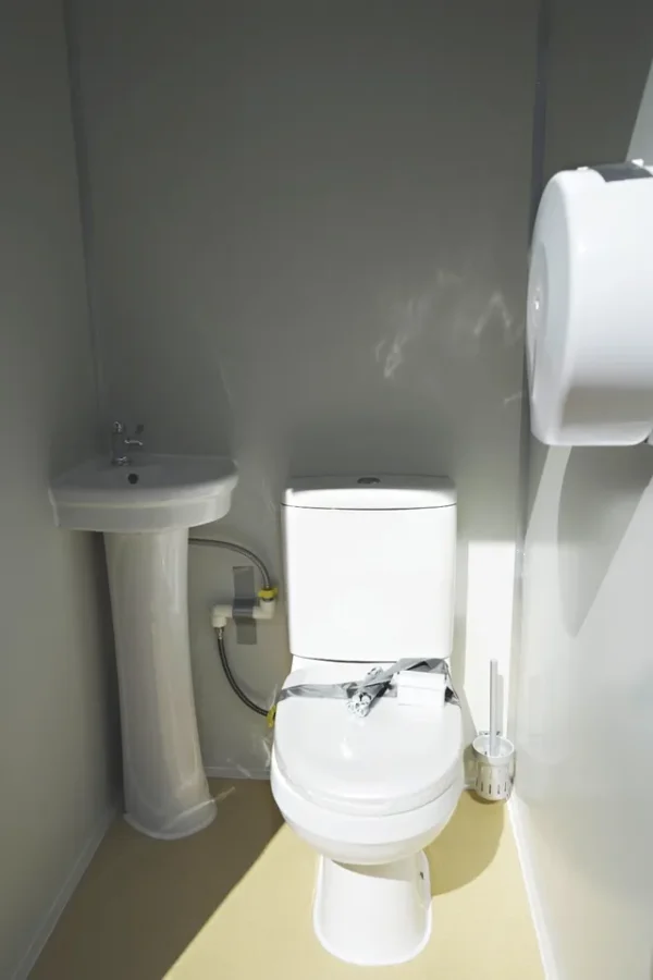 Portable Restroom – Outdoor Mobile Toilet With Sink - Image 7