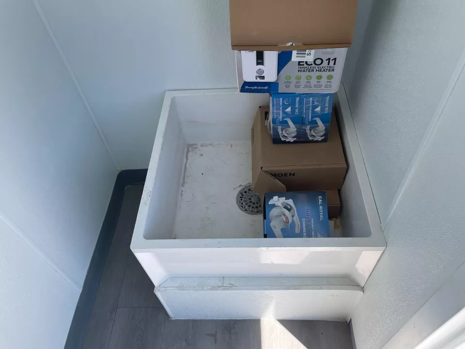 20ft Portable Restrooms With Five Separate Bathroom Stalls - Image 5