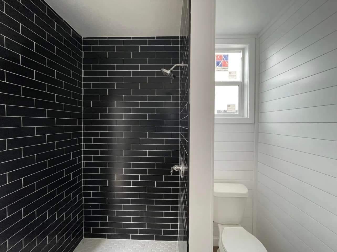 Customized 40ft Shipping Container Made into Luxurious 1 Bedroom - Image 5