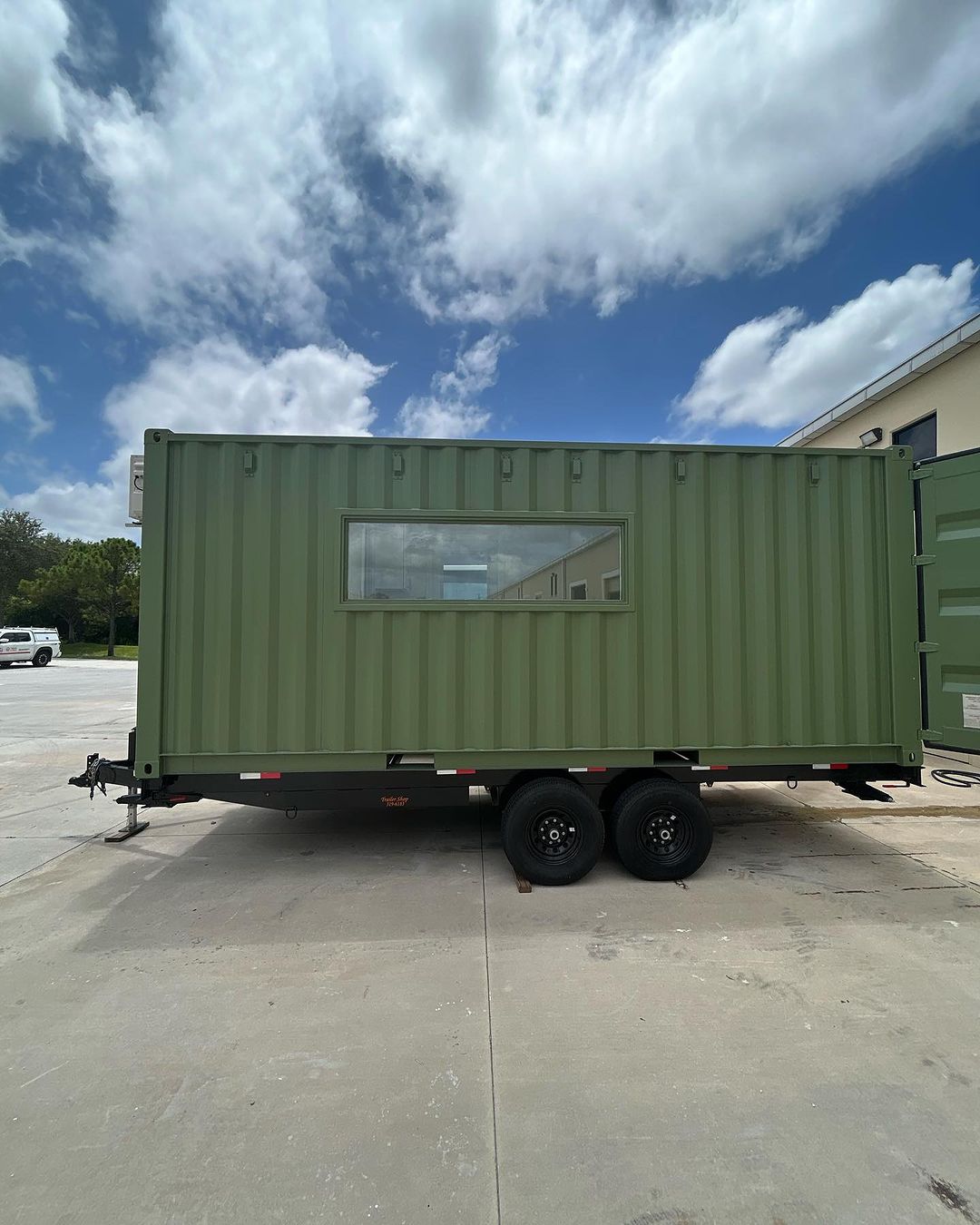 20x8ft Portable Container House On Wheels